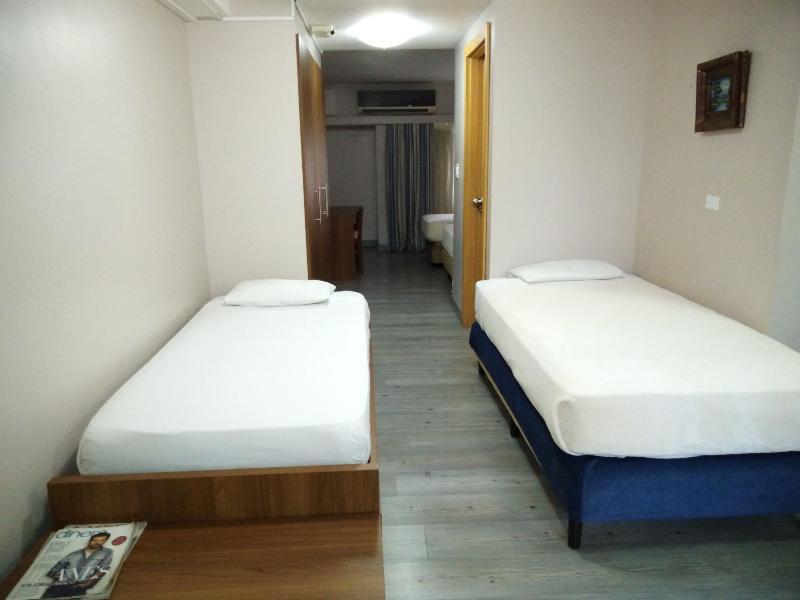 Hotel Tower House Suites Панама Сити Екстериор снимка